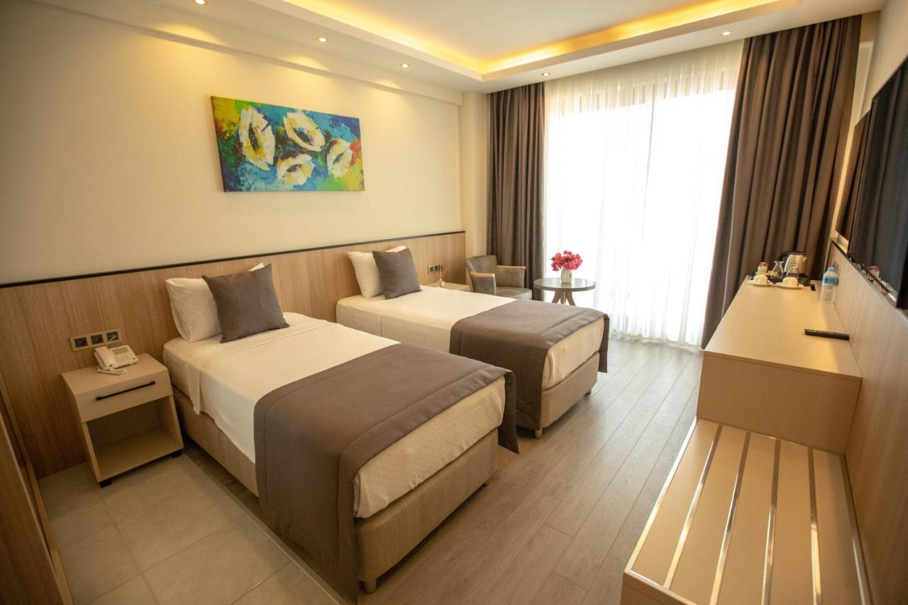 Polaris Otel & Beach Club Mersin  Exterior photo